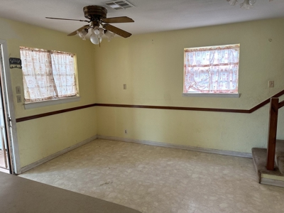 3-Bed, 2 Bath Home for Sale, Clinton, OK, Custer County - image 5