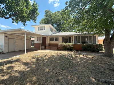3-Bed, 2 Bath Home for Sale, Clinton, OK, Custer County - image 2