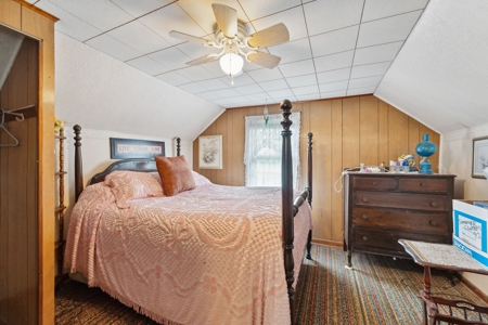 19+/- Acre 4 bedroom Hobby Farm Online Only - image 25