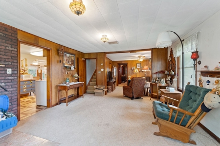 19+/- Acre 4 bedroom Hobby Farm Online Only - image 11