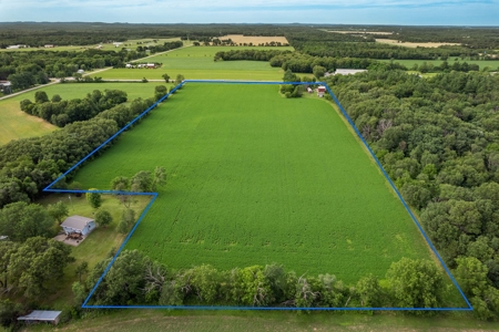19+/- Acre 4 bedroom Hobby Farm Online Only - image 2