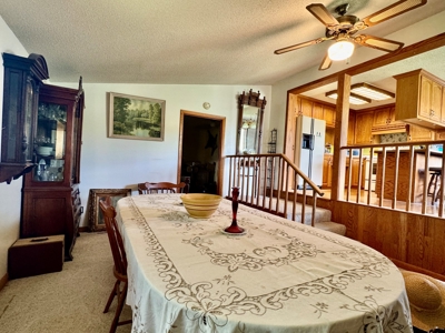 Country Vibes on the outskirts of the beautiful Lewistown MT - image 24
