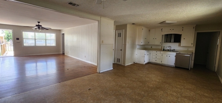 Central west Texas Investment Property Auction in San Angelo - image 12