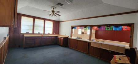 Central west Texas Investment Property Auction in San Angelo - image 27
