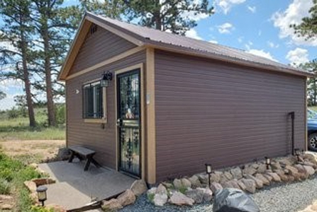 Northern Colorado Mountain Cabin - image 16