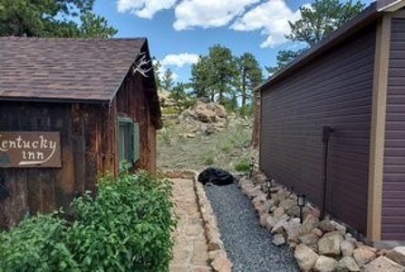 Northern Colorado Mountain Cabin - image 12