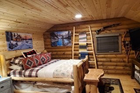 Northern Colorado Mountain Cabin - image 10