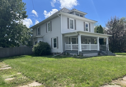 Two Story Move In Ready Albia Home For Sale - image 1