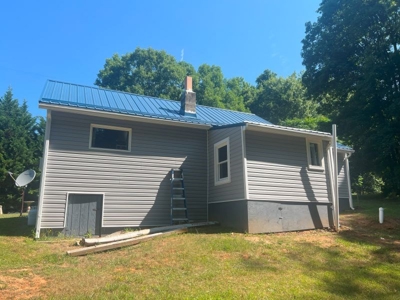 Restored Cabin for Sale in Hiwassee VA - image 16