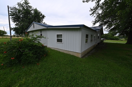 Home for Sale Schell City MO - image 6