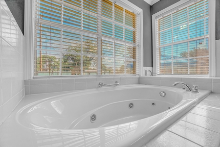 Country Home For Sale in Quanah, Texas - image 9