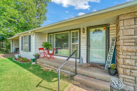 Country Home For Sale in Quanah, Texas - image 27