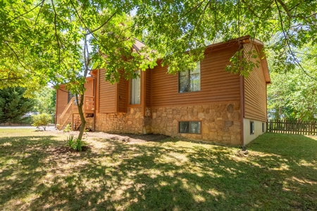Cabin for Sale in Roanoke VA - image 3