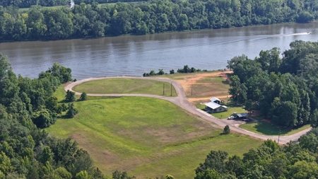 Land With River Access in Camden, Alabama - image 1