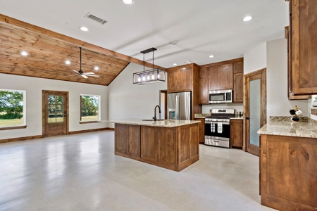 Custom Built Country Home For Sale in Sumner TX - image 14