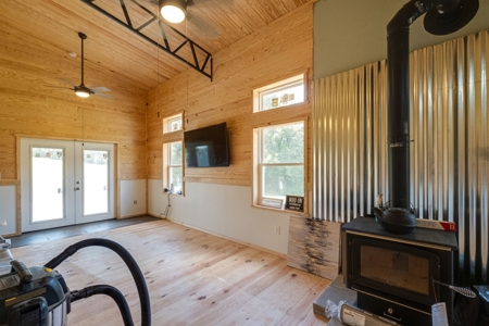 Country Home for Auction in Lawrence County TN - image 34