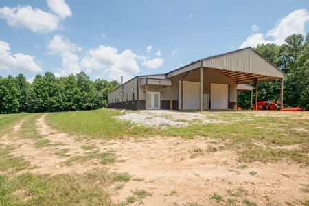 Country Home for Auction in Lawrence County TN - image 30