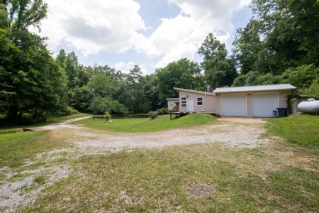 Country Home for Auction in Lawrence County TN - image 49