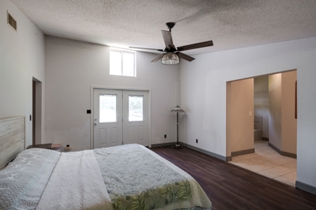 Country Home for Auction in Lawrence County TN - image 16