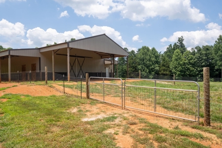 Country Home for Auction in Lawrence County TN - image 26