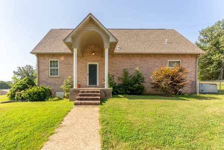 Country Brick Home & Land Near Salem Arkansas - image 5