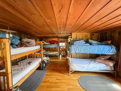 Maine Lakeside Retreat - image 22