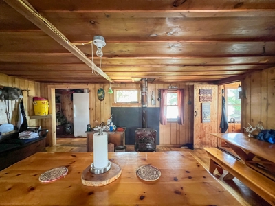 Maine Lakeside Retreat - image 20