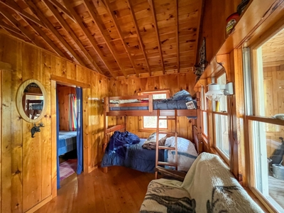 Maine Lakeside Retreat - image 26
