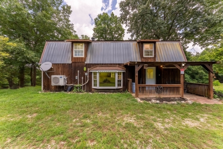 Country Home / Cabin and Acreage in Oregon County Missouri - image 3