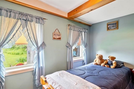 Country Home in Concord, VT For Sale - image 10