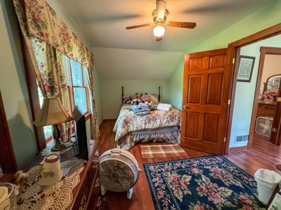 Iowa Hunting & Recreational Land For Sale w/ Home & Building - image 32