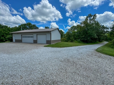 Iowa Hunting & Recreational Land For Sale w/ Home & Building - image 40