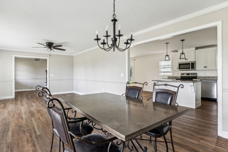 Country Home for Sale in Lawrenceburg, Tennessee - image 16