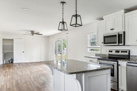 Country Home for Sale in Lawrenceburg, Tennessee - image 21