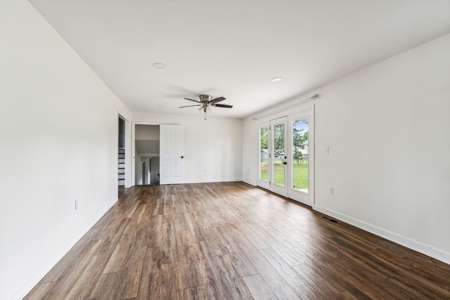 Country Home for Sale in Lawrenceburg, Tennessee - image 23
