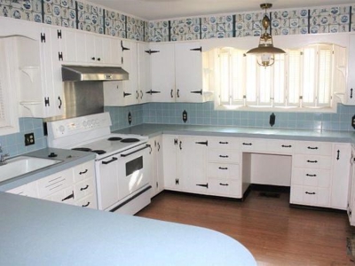 Family Home For Sale in Coldwater, Kansas - image 5
