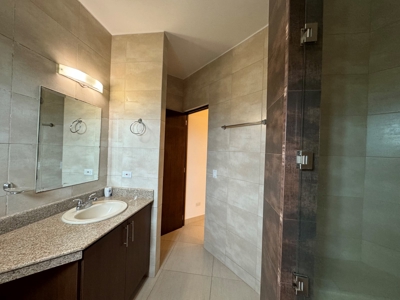 Apartment in PH Las Olas II Vista Mar 315m2 369K - image 4