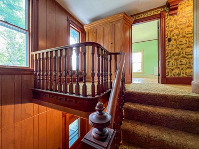 Queen Anne Victorian Home - Island Falls, Maine - image 28
