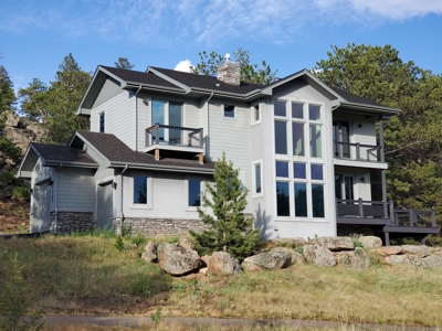 Stunning Golf Property - image 2