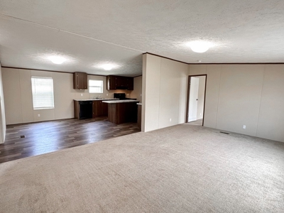 El Dorado Springs Missouri Country Home & 10 Acres For Sale - image 7