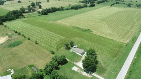 El Dorado Springs Missouri Country Home & 10 Acres For Sale - image 34