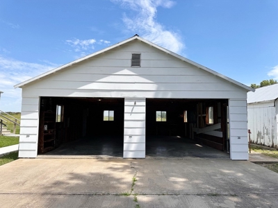El Dorado Springs Missouri Country Home & 10 Acres For Sale - image 29