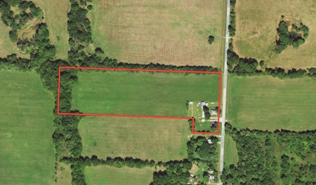 El Dorado Springs Missouri Country Home & 10 Acres For Sale - image 3