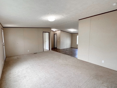 El Dorado Springs Missouri Country Home & 10 Acres For Sale - image 8