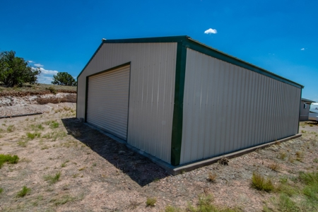 Large Acreage with Beautiful Home for sale in Eastern AZ - image 31