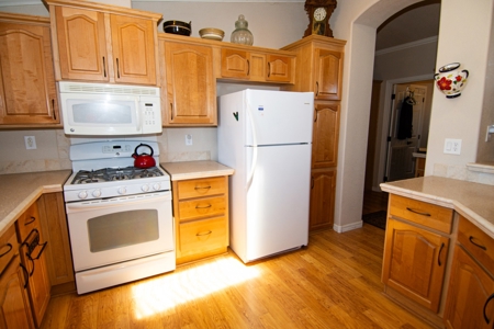 Large Acreage with Beautiful Home for sale in Eastern AZ - image 11
