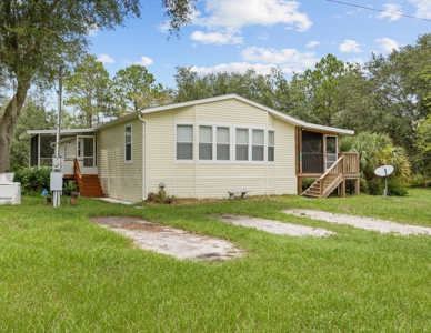 Country Home on 14+ Acres in Trenton, FL - image 1