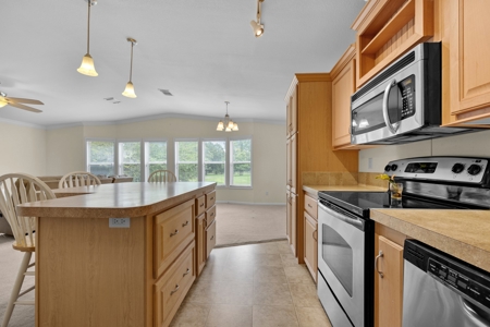 Country Home on 14+ Acres in Trenton, FL - image 35