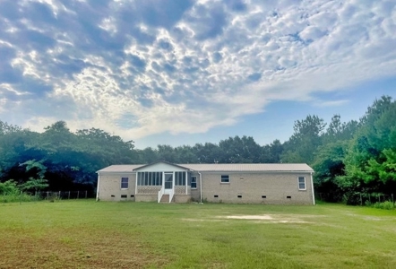 Four Bedroom MFG Country Home, Marlboro County, SC - image 1