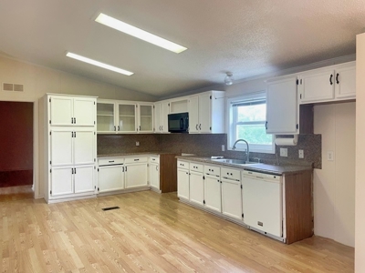 Four Bedroom MFG Country Home, Marlboro County, SC - image 9